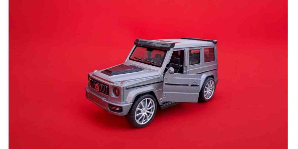 Gray G-Wagon die-cast Car